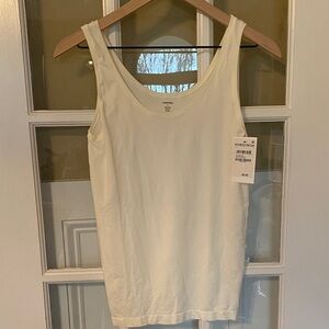 Nordstrom Women's Classic White Tank Top